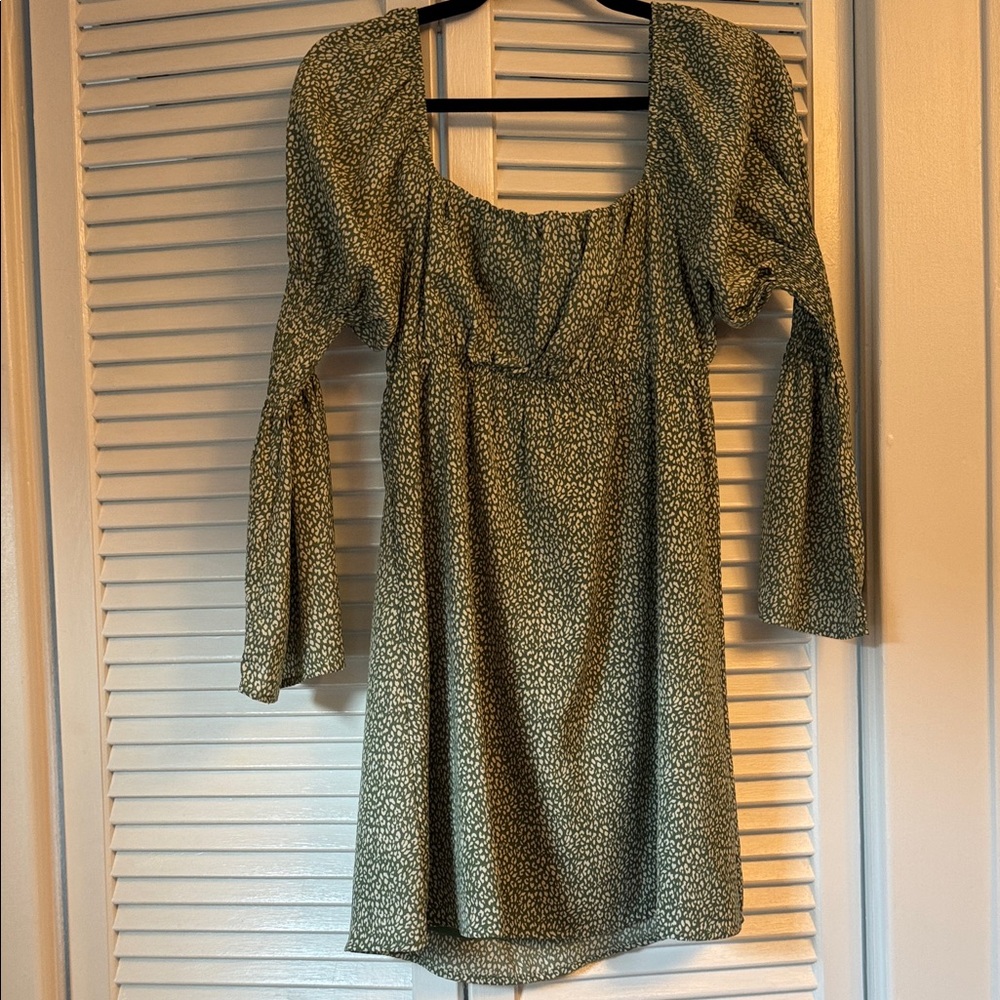 Green Bishop Sleeve Sundress for a Night Out